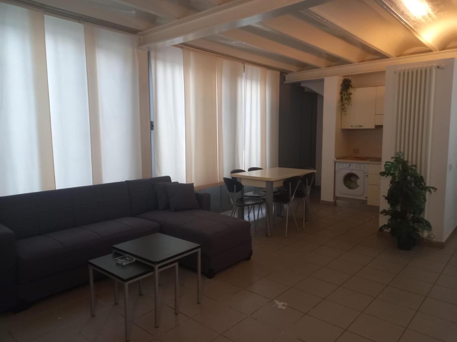 Appartamenti Tra Lago E Montagna Casa Ideale Lecco Лекко Экстерьер фото